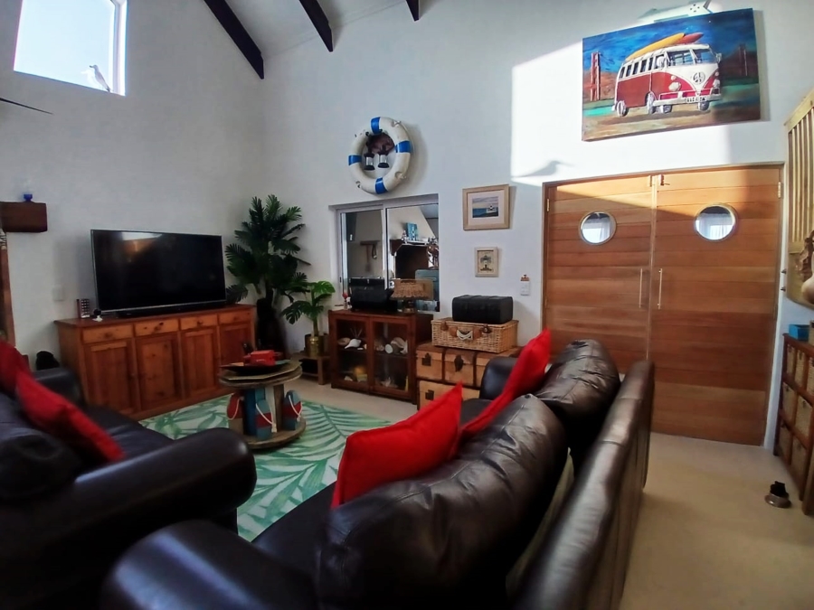 3 Bedroom Property for Sale in Struisbaai Western Cape
